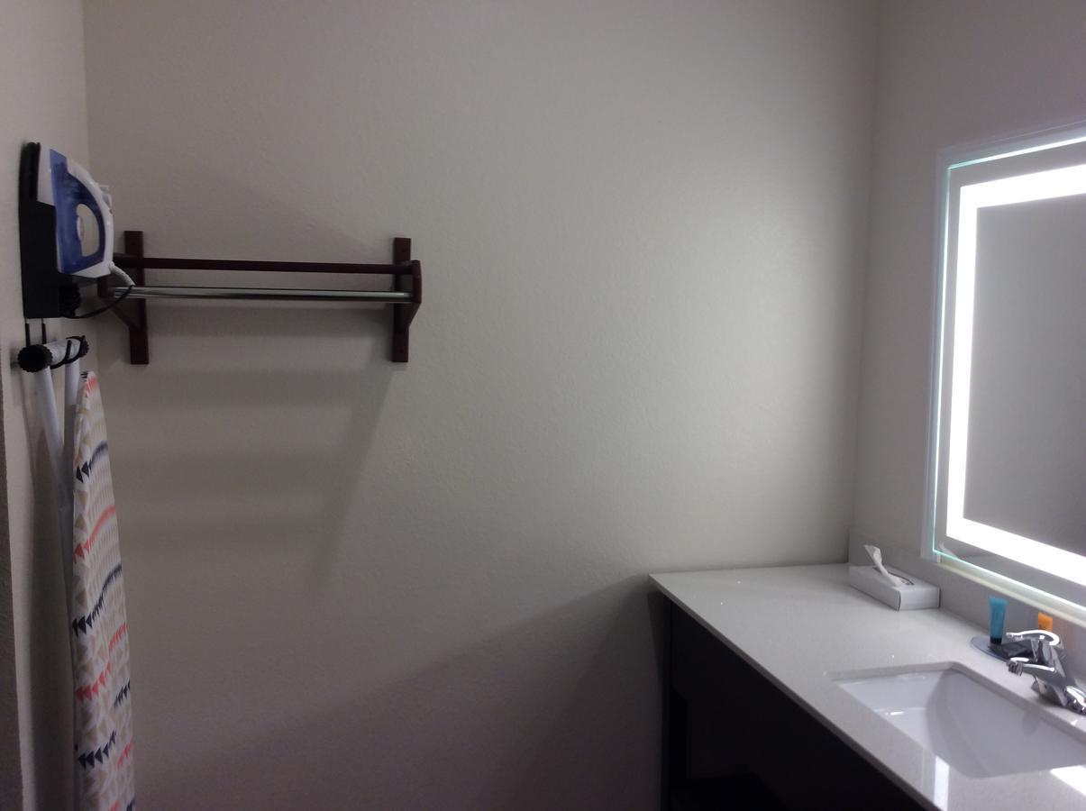 Regency Inn & Suites- Nw Houston Jersey Village Zimmer foto